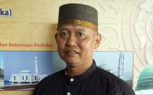 LEGALITAS LEMBAGA DEWAN ADAT TEMAJUK DIPERTANYAKAN.