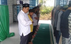 SURAU AL HIJRAH SIAP DITEMPATI UNTUK MELAKSANAKAN SHOLAT LIMA WAKTU