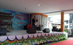 MASYARAKAT LIKU ANTUSIAS RESMIKAN JEMBATAN IBADAH.