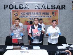 DITANGKAP..!! EMPAT ORANG PENYUSUP AKSI MASSA DI MAPOLDA DAN DPRD PROVINSI KALIMANTAN BARAT, SITA BOM MOLOTOV DAN SENJATA TAJAM