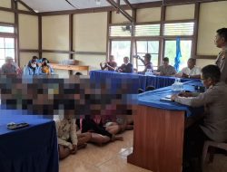 15 ORANG REMAJA DIAMANKAN POLSEK PEMANGKAT KARENA KEDAPATAN MEMBAWA SENJATA TAJAM