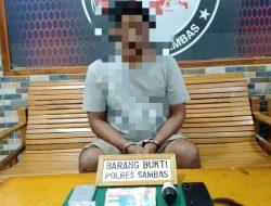 Komitmen Polres Sambas : SATNARKOBA KEMBALI BERHASIL TANGKAP PENGEDAR SABU DI KECAMATAN TELUK KERAMAT  