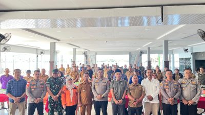 TATAP MUKA KAPOLRES SAMBAS DAN PARA PIHAK WUJUDKAN TELUK KERAMAT DAN TANGARAN BEBAS KARHUTLA
